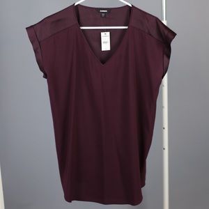 Women’s Express V-neck Blouse - Size L